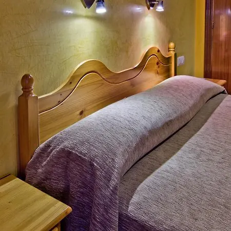 Hotel Dona Blanca Albarracín Room photo